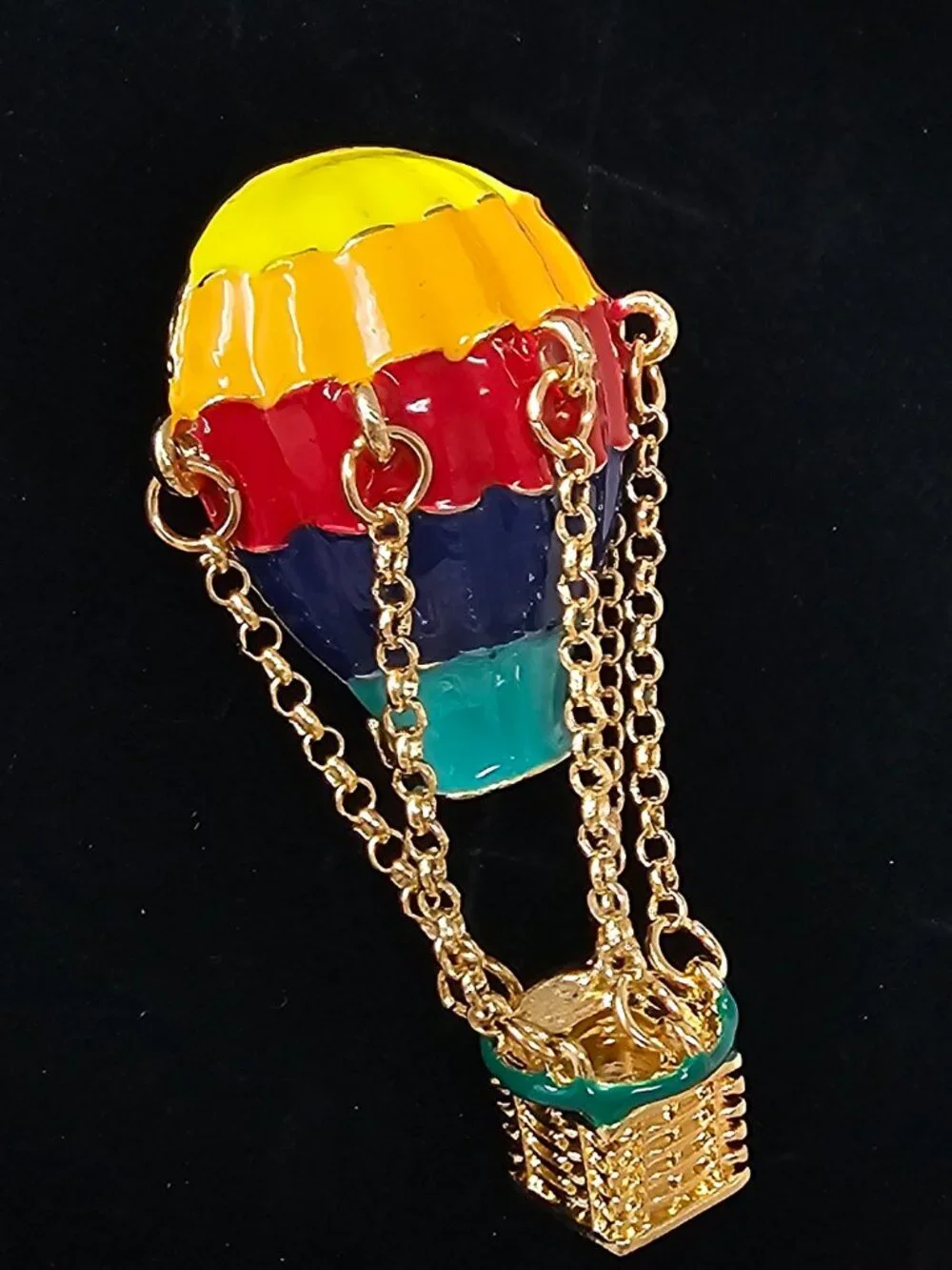 3D Hot Air Balloon Brooch Pin Gold Toned New